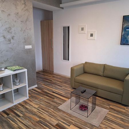 Apartments And Rooms Lorena 236 Rovinj Luaran gambar