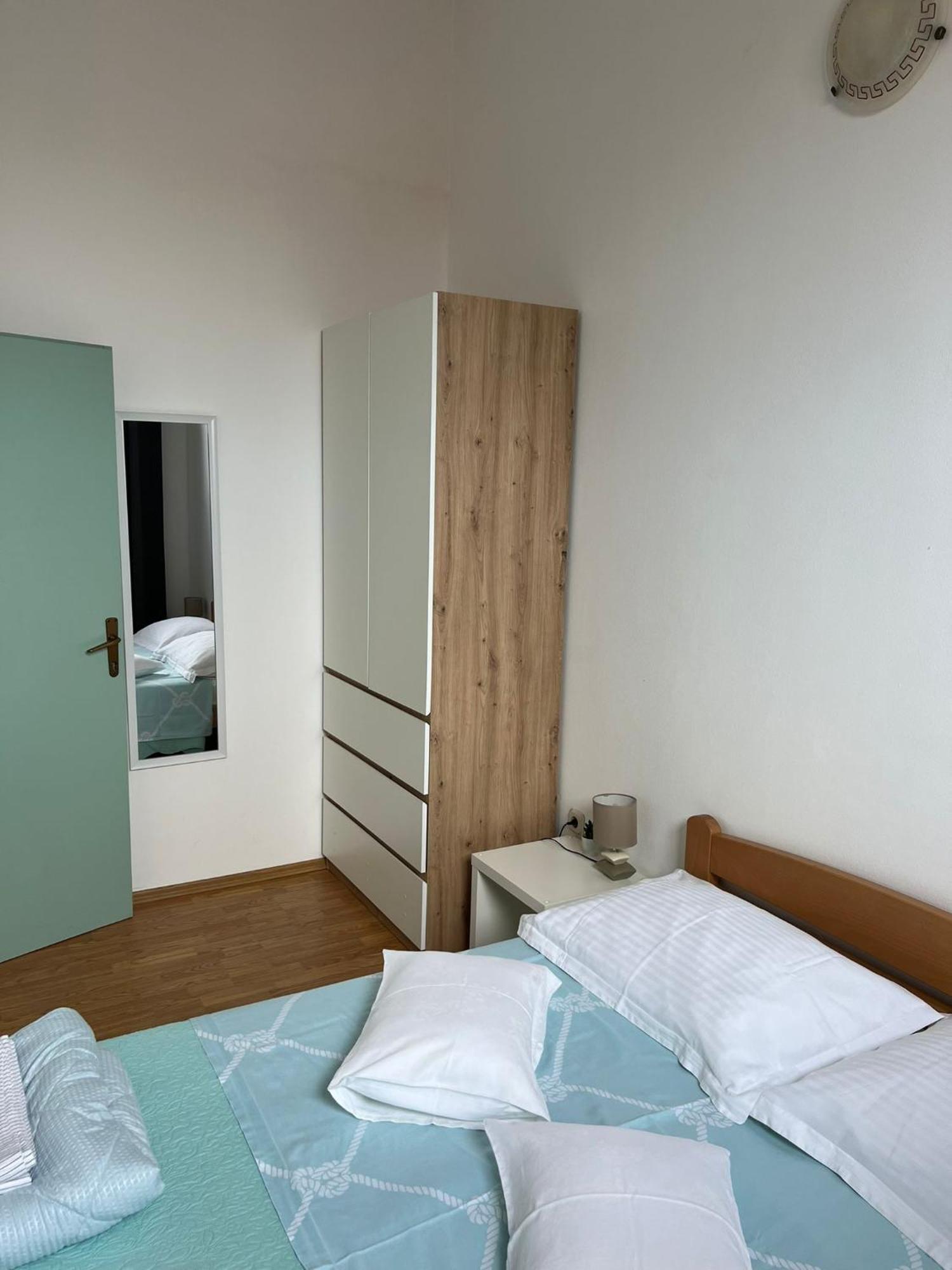 Apartments And Rooms Lorena 236 Rovinj Luaran gambar