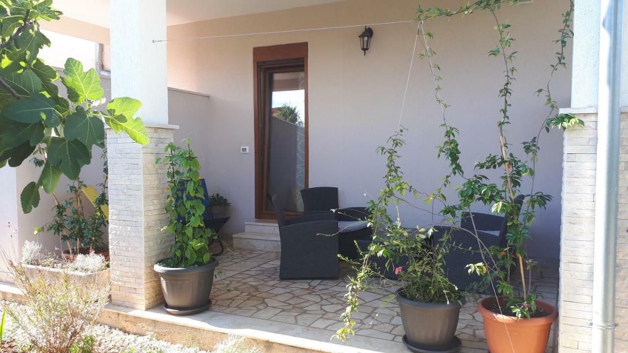 Apartments And Rooms Lorena 236 Rovinj Luaran gambar